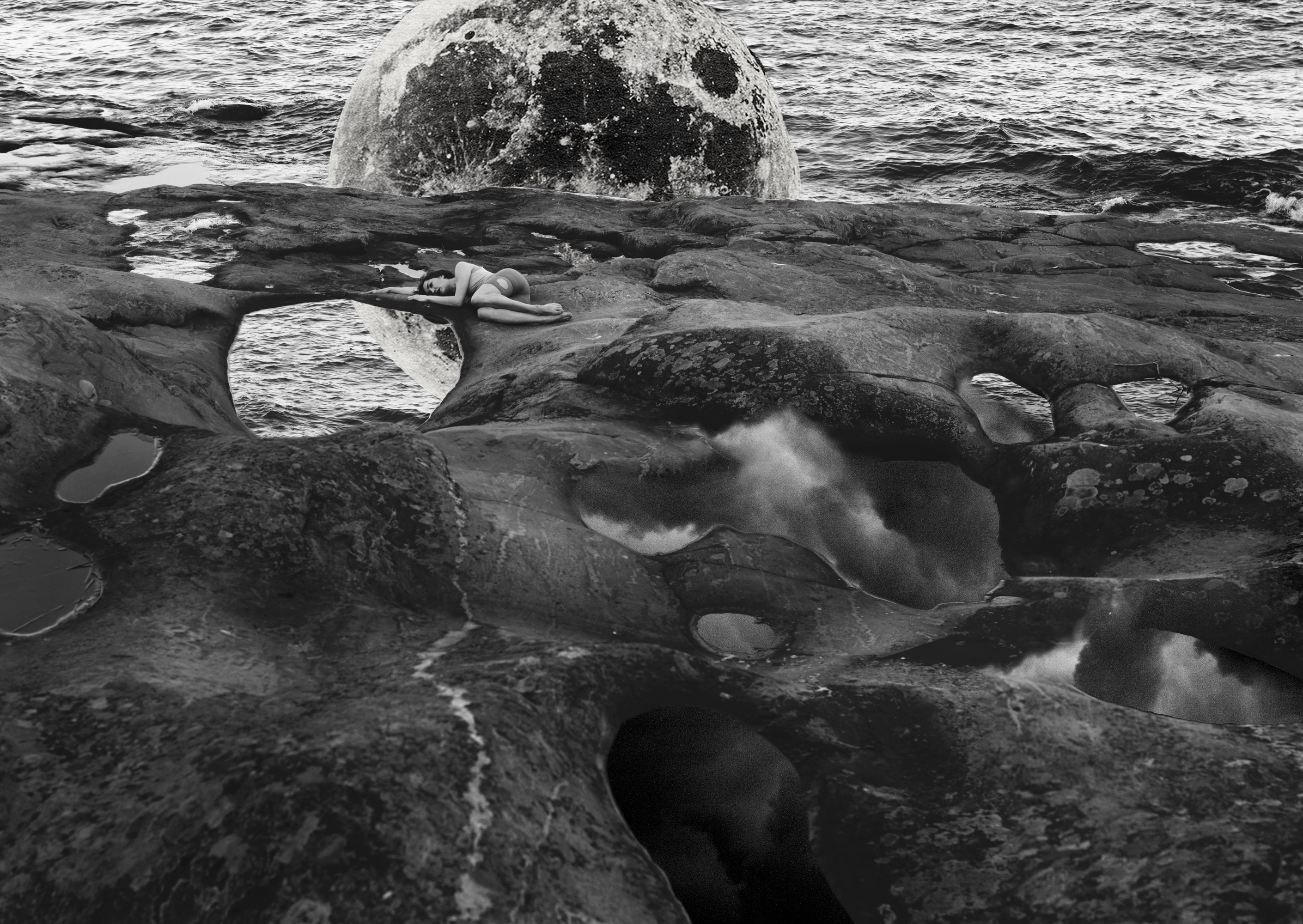 Free Form :: Non-Square Composition 3